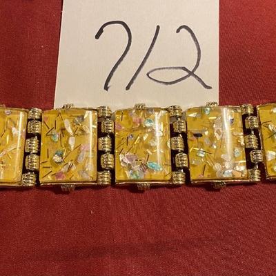 Bracelet