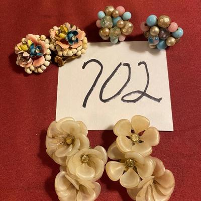 Vintage Clip on Earrings