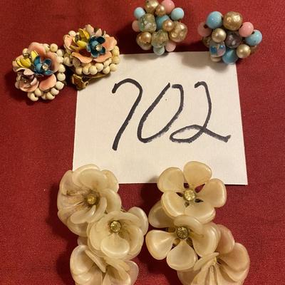 Vintage Clip on Earrings