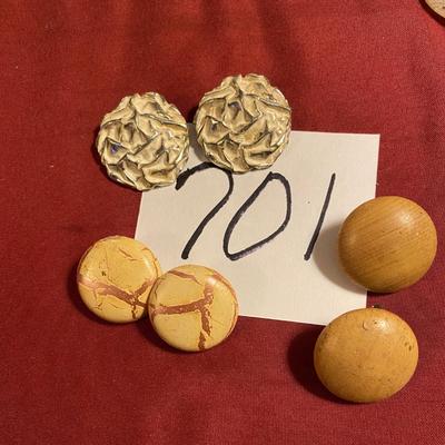Vintage Clip on Earrings