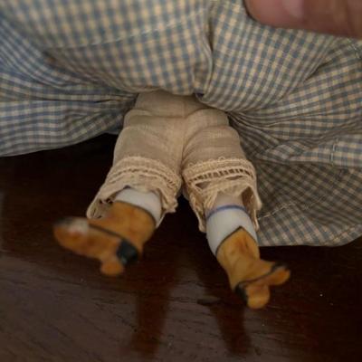 Lot 46 - Small Antique Dolls