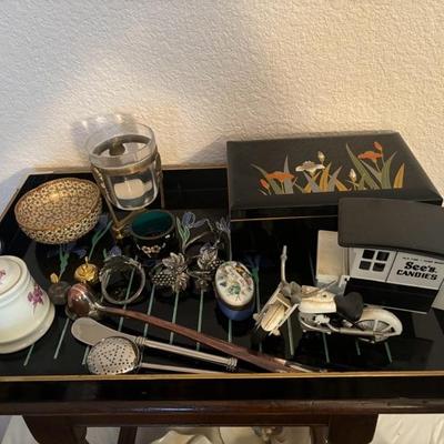 Lot 32 - Multiple Items in Tray Music Box Cloisonné Vase