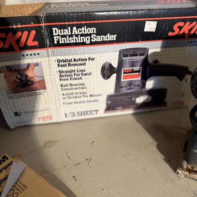 237 Power Tool LOT with Worktable