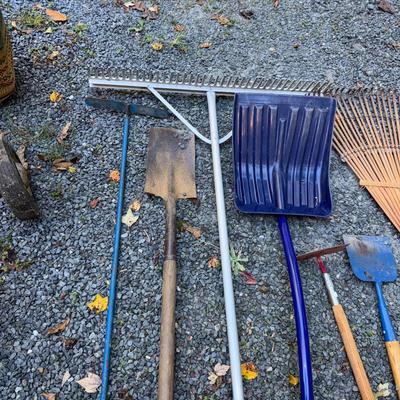 241 Yard Tools