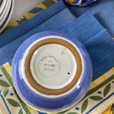 146 Williams Sonoma Italian Pottery Set "Tournesol"