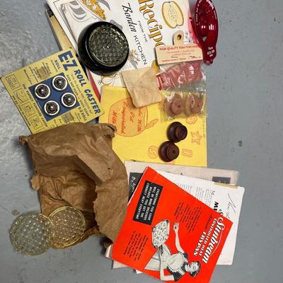 Sale Photo Thumbnail #117: Mixed lot of odds and easy roller roll pastors handles, furniture knobs, sunbeam heat, dry pan cookbooks recipes from Borden kitchen