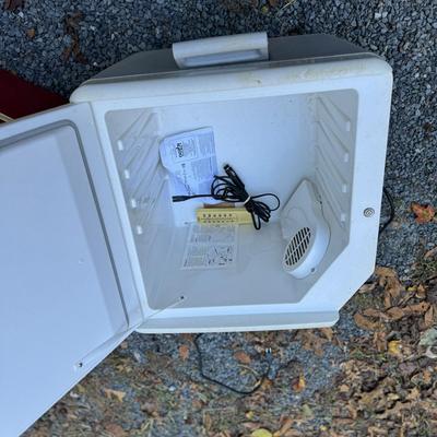 245 Igloo Ice Chest LOT