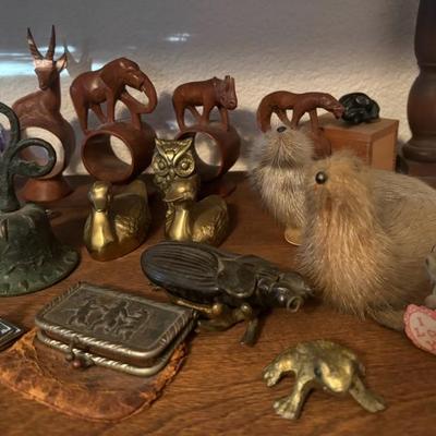 Lot 77 - Shelf of Animals, Wooden, Bronze, Fur