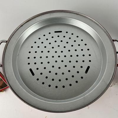204 Nordic ware Kettle Smoker