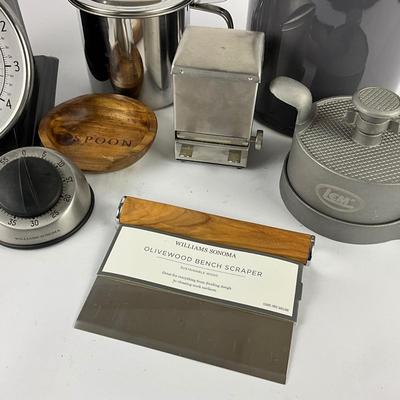207 Williams Sonoma Kitchen Supplies Gadgets