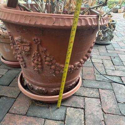 Lot 86 - Flower Pots