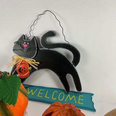 229 Large Lot of Halloween Decor