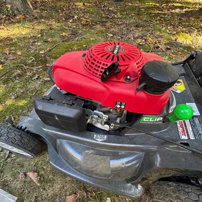 250 Honda Model: (HRXZ17KEHZAA) Power-Drive:Electric Start Lawnmower