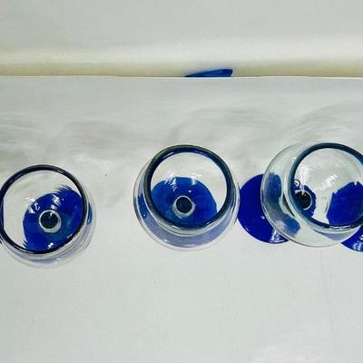 Vintage Lot of 5 Hand Blown Mexican Cobalt Bubble Glass Goblets