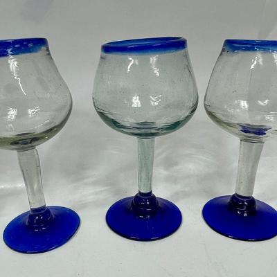 Vintage Lot of 5 Hand Blown Mexican Cobalt Bubble Glass Goblets