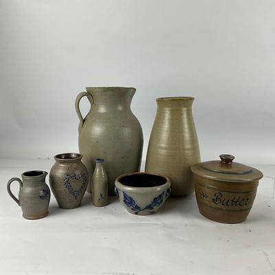 306 Large Rowe Pottery Works Salt Glazed Pottery Lot