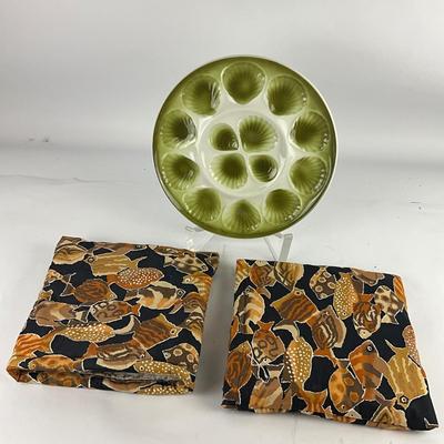 318 Set of Majolica Oyster Plates with Clam Plate