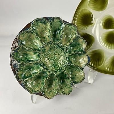 318 Set of Majolica Oyster Plates with Clam Plate