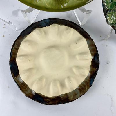 318 Set of Majolica Oyster Plates with Clam Plate