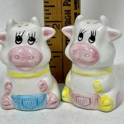 Ceramic Cow Salt and Pepper Shakers