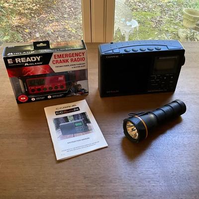 338 Radio Lot , Emergency and CC2 Radio , Flashlight