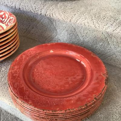 Williams Sonoma Melamine Lot 8 each bowls, salad plate, dinner plate, a platter and a bowl