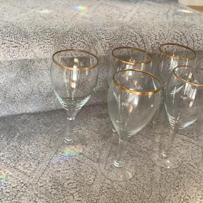 gold rim stemware