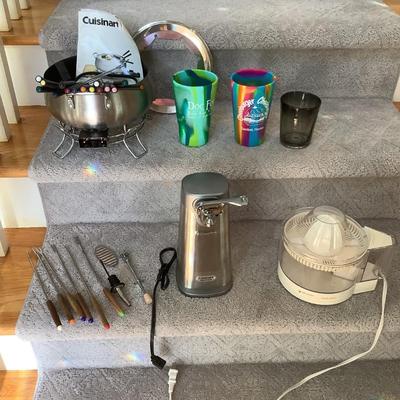 Cuisinart fondue pot & can opener, Black & Decker handy juicer