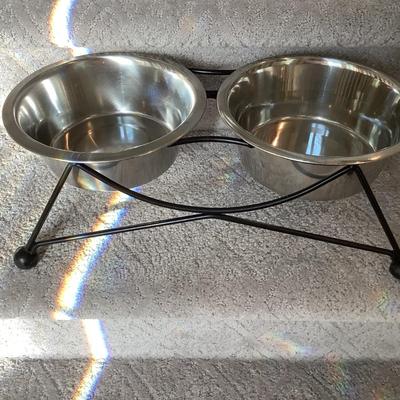 Dog bowl set lot