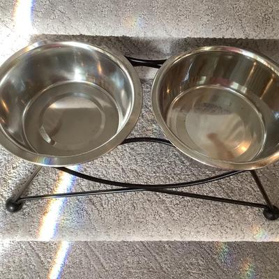 Dog bowl set lot