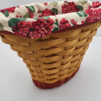 2002 Longaberger May Series Geranium Basket
