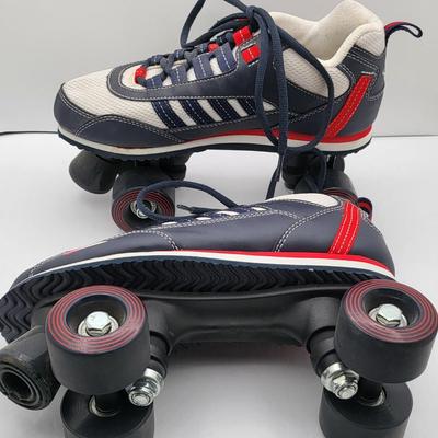 Retro Women's Size 6/7 Fireball Roller Skates