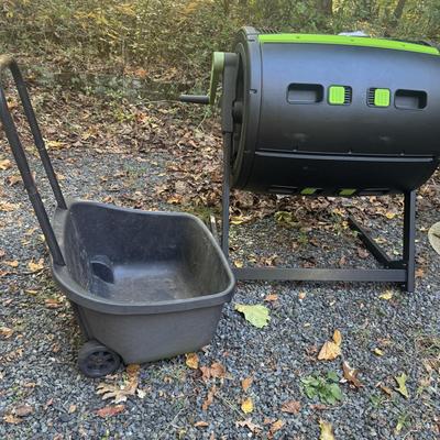 256 Like New MAZE Compost Tumbler