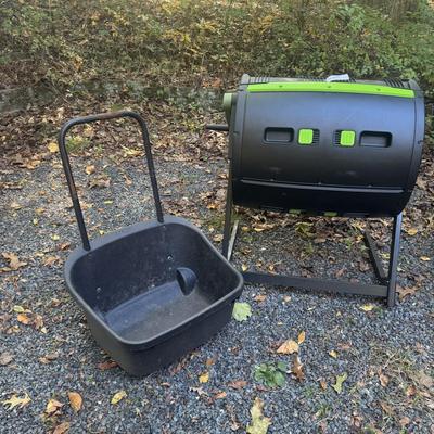 256 Like New MAZE Compost Tumbler