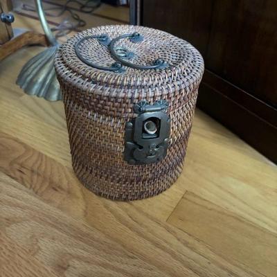 Lot 98 - Antique Chinese Teapot and Teacup Cup with Basket