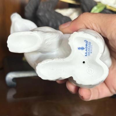 Lot 101 - Lladro Polar Bear