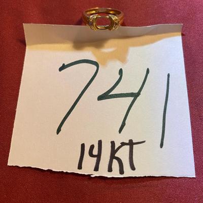 14 KT Ring