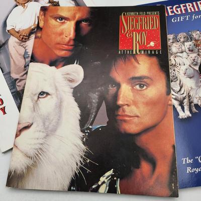 Siegfried & Roy Hardback Little Bavaria & More Lot #1