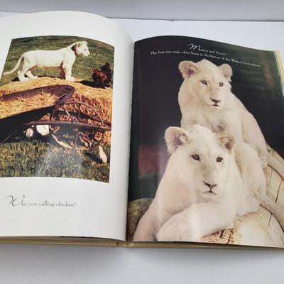 Siegfried & Roy Hardback Little Bavaria & More Lot #1