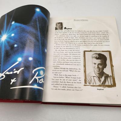 Siegfried & Roy Mastering The Impossible - Hardback Book & More Lot #2