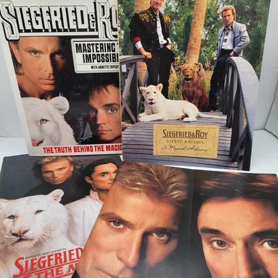 Siegfried & Roy Mastering The Impossible - Hardback Book & More Lot #2