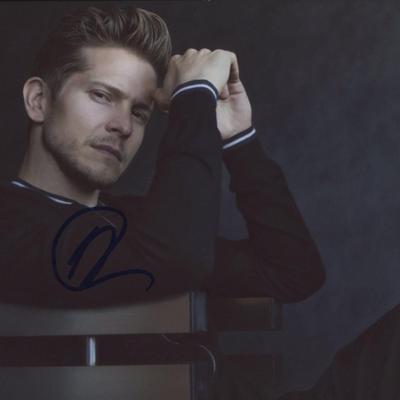 Gilmore Girls Matt Czuchry signed photo