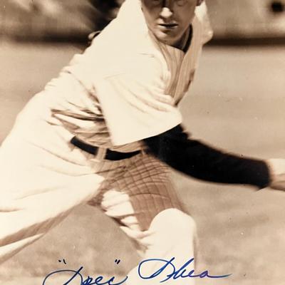 Spec Shea signed photo