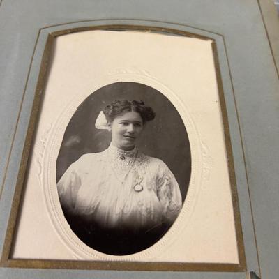 Antique Celluloid Photo Album w/ Cabinet Cards 