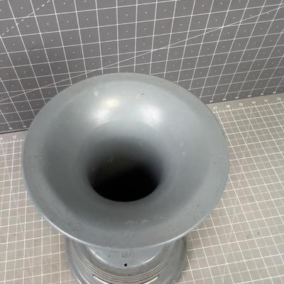 Old Horn Speaker 