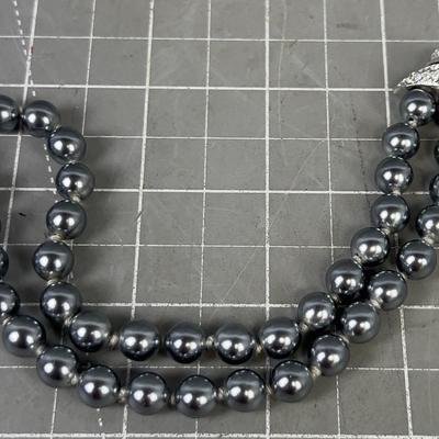 Nolan Miller Bracelet Grey Pearl (Faux) 
