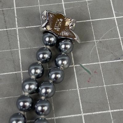 Nolan Miller Bracelet Grey Pearl (Faux) 