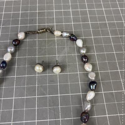 Multi Colored Pearl  Necklace Plus Earrings 