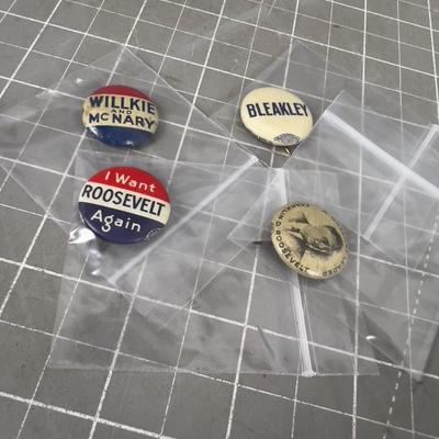 (4) 1940's Political Buttons including Roosevelt