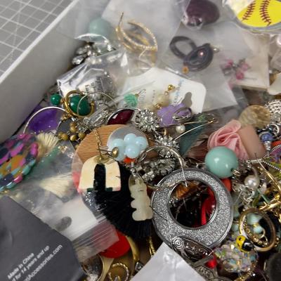 Gallon of Jewels: Mostly Earrings 